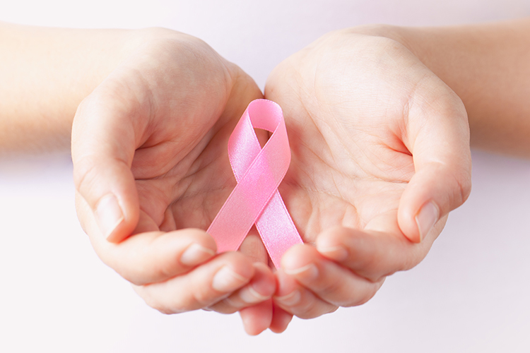 8 Direitos de uma mulher com câncer de mama