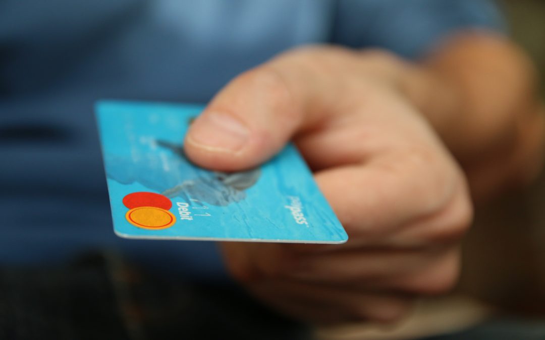 Cobrança indevida: cartão de crédito clonado